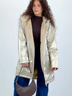 Abrigo dorado forro pelo