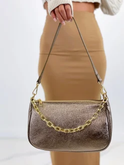 Bolso flap cadena